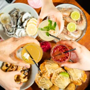 Suburban Social 'Seafood and Spritz'