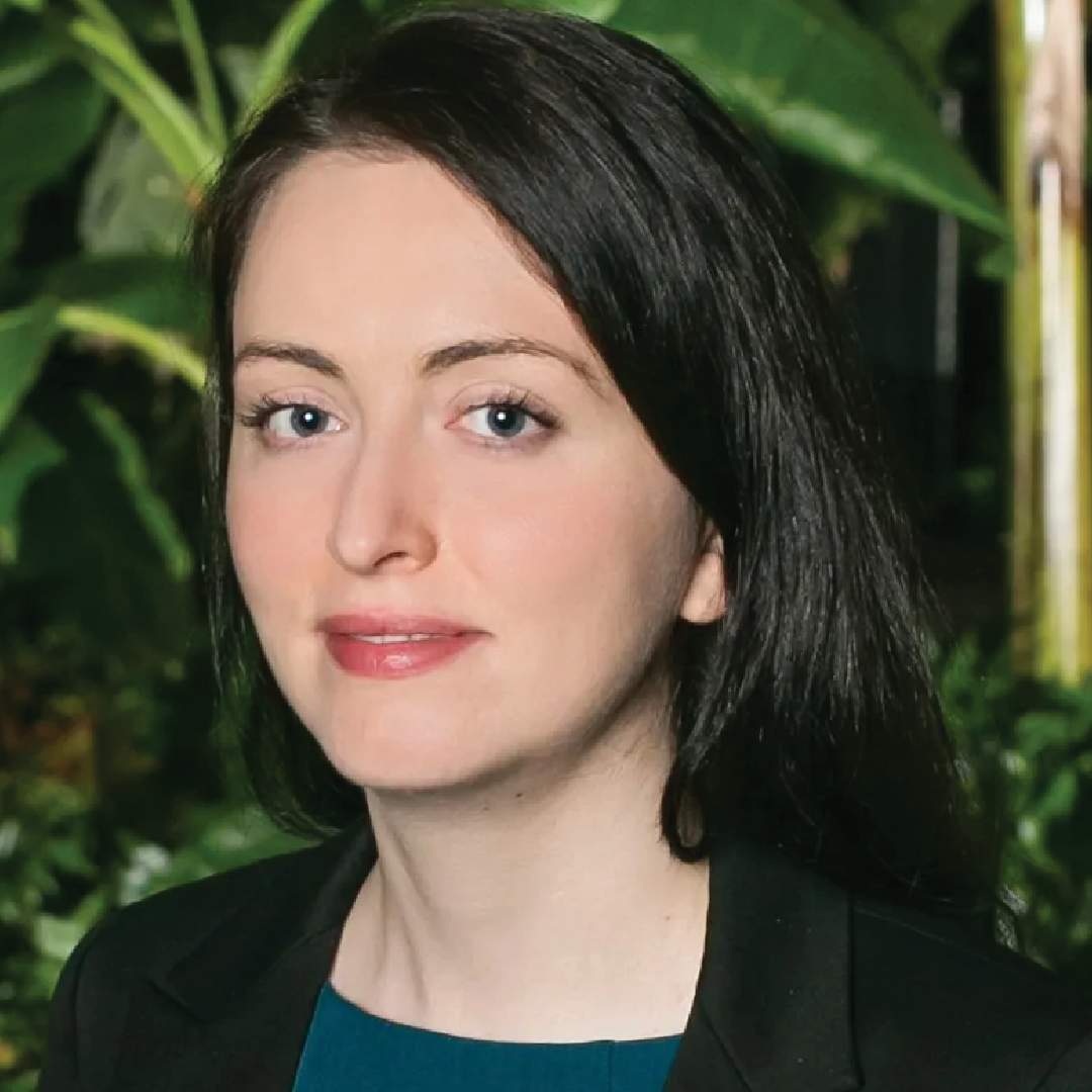 Lauren Kurtz headshot