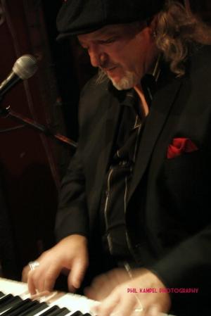 Blues & Bourbon: John Cocuzzi Courtet