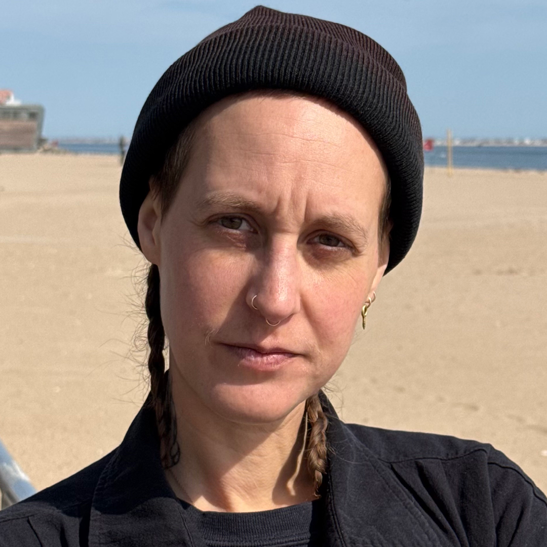 Saar Shemesh headshot