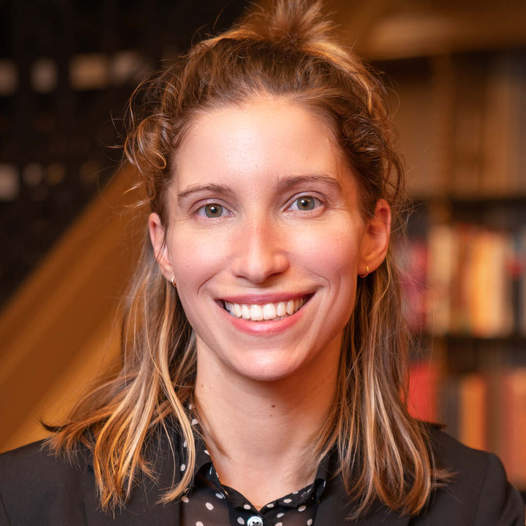 Emily Brooks headshot