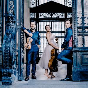 Trio Boh&eacute;mo