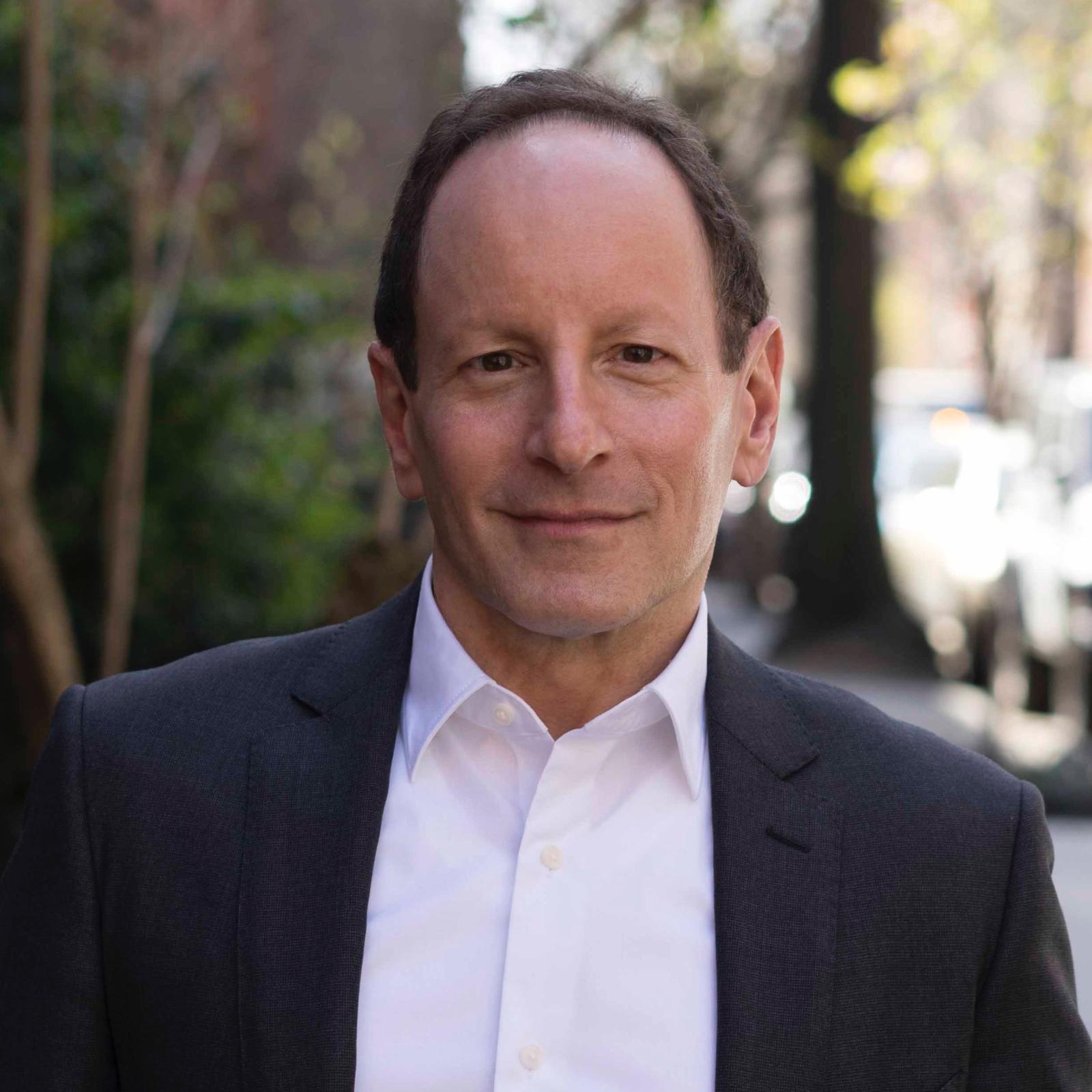 Bill Goldstein headshot